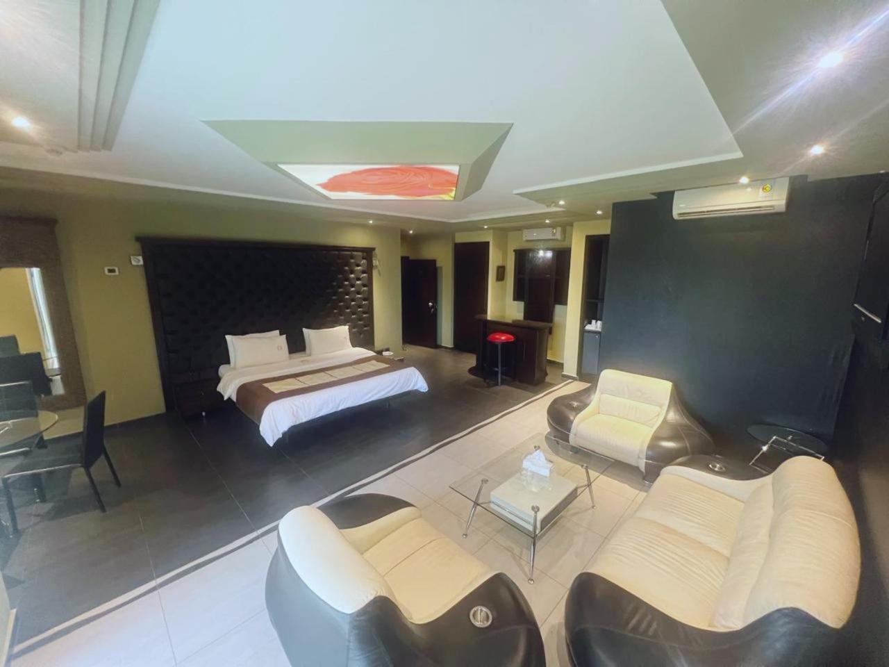 Dolls Hotel By Eurostars (Adults Only) Jounieh Eksteriør bilde