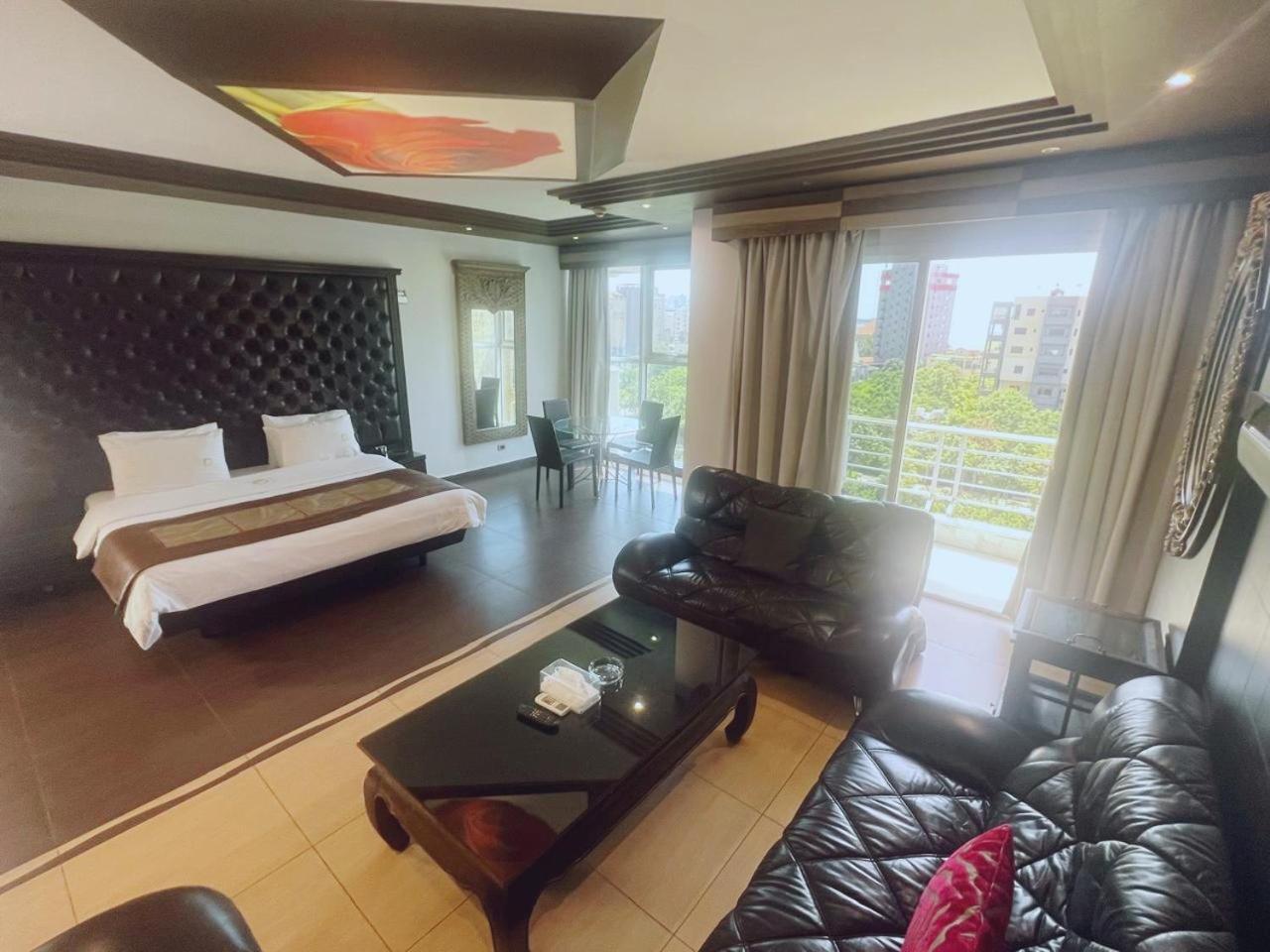 Dolls Hotel By Eurostars (Adults Only) Jounieh Eksteriør bilde