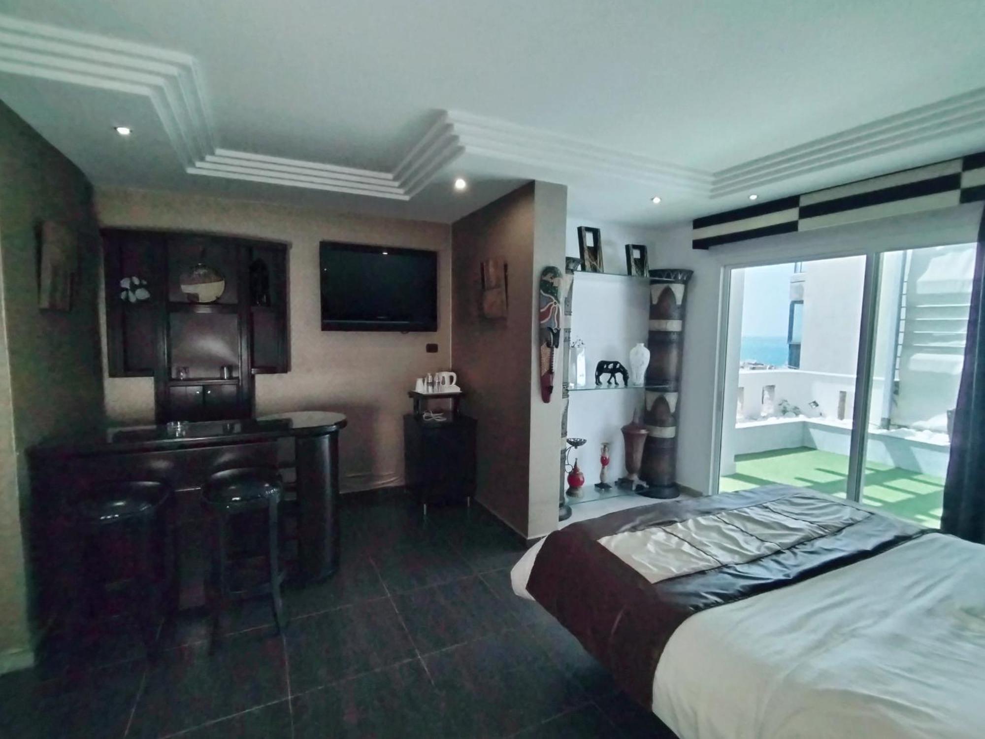 Dolls Hotel By Eurostars (Adults Only) Jounieh Eksteriør bilde